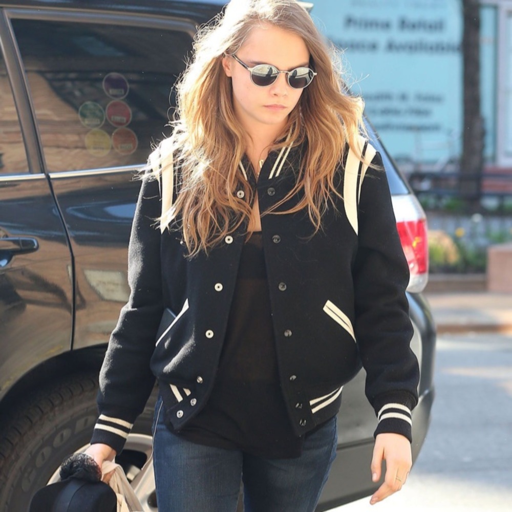 Saint Laurent Bomber Jacket Black Cream
EU 34 / XS Varsity